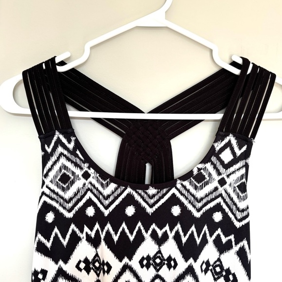 Pacific Beach Women's Small Swim Suit Cover Up Aztec Print Beach Pool Side - Picture 4 of 7